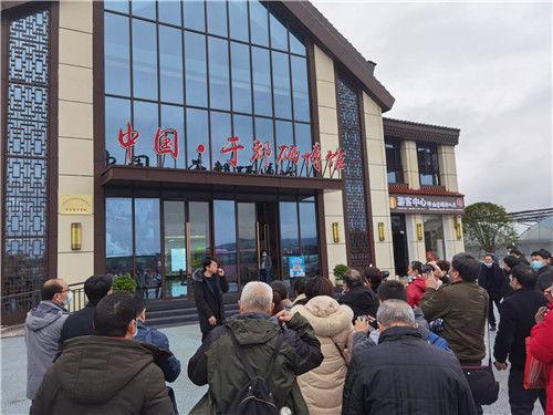 江西赣州于都梓山镇头条,传承红色基因，描绘乡村振兴新画卷