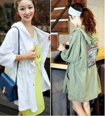 明星宽松衣,宽松穿搭，演绎时尚新主张